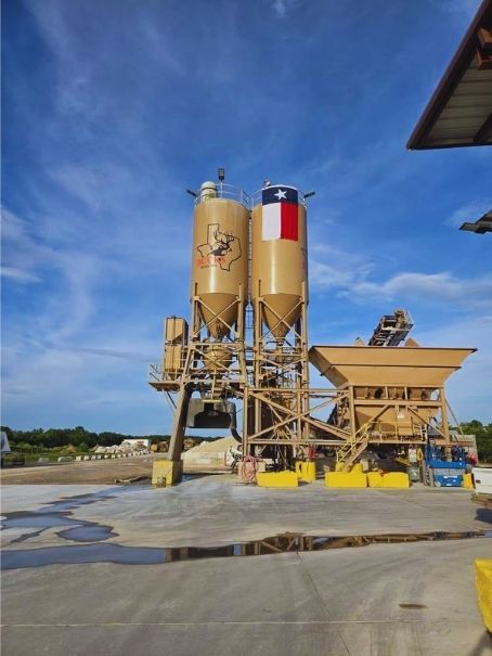 Ready mix concrete batch plant in Houston TX prepared for daily production and deliveries